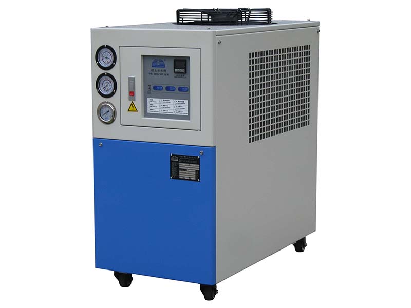 冰水機
